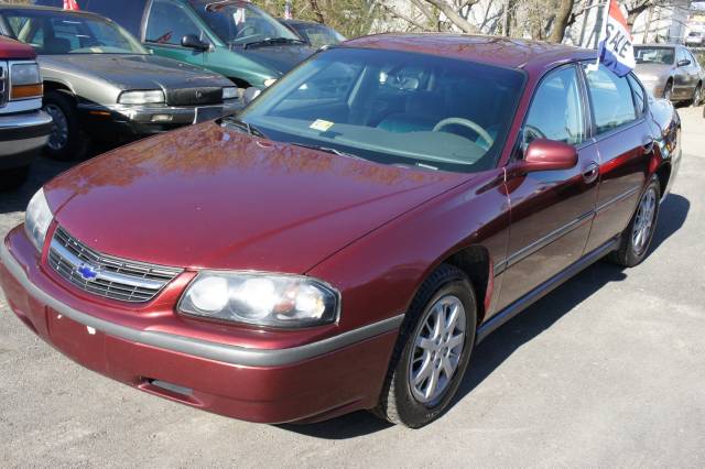 Chevrolet Impala Sedan SE Automatic Sedan