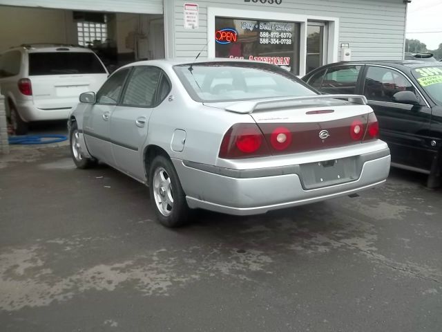 Chevrolet Impala 2001 photo 4