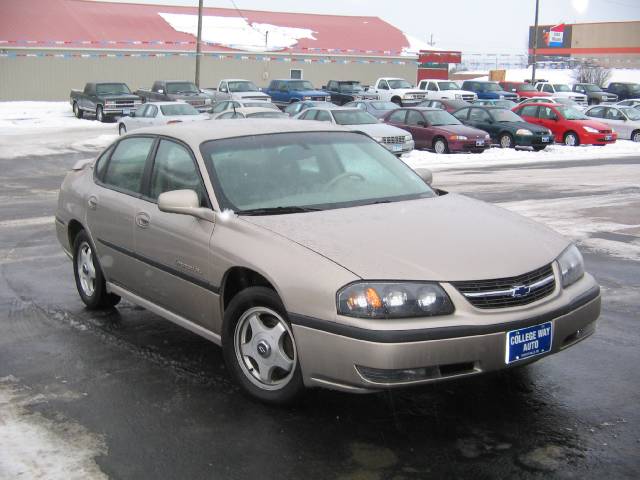 Chevrolet Impala 2001 photo 3