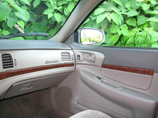 Chevrolet Impala 2001 photo 2