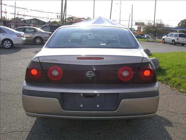 Chevrolet Impala 2001 photo 3