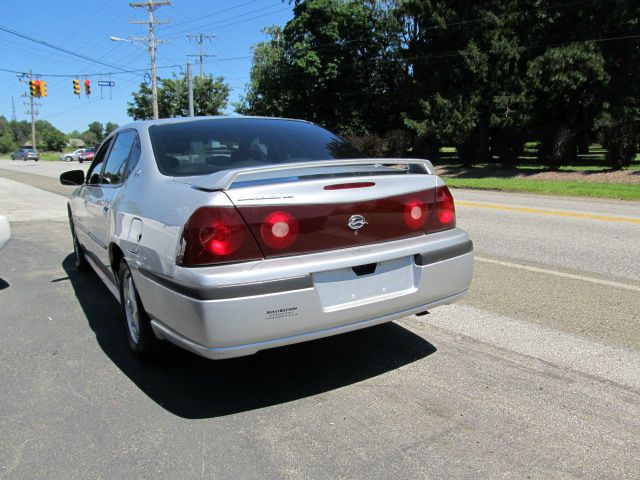 Chevrolet Impala 2001 photo 3