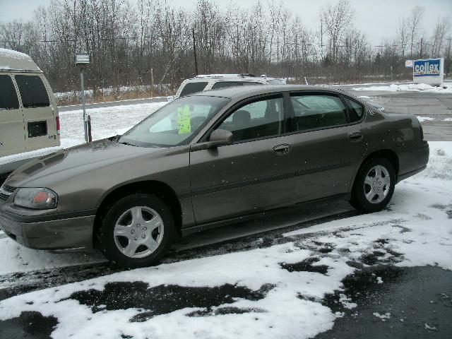 Chevrolet Impala Base Sedan