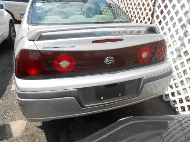 Chevrolet Impala 2002 photo 2