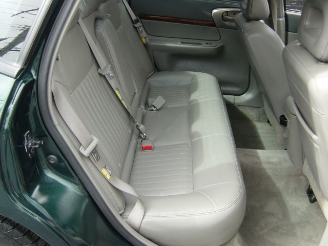 Chevrolet Impala 2002 photo 4