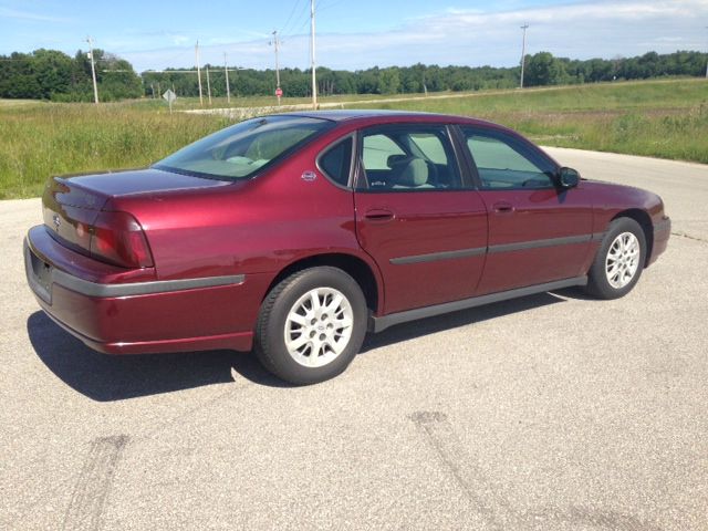 Chevrolet Impala Base Sedan