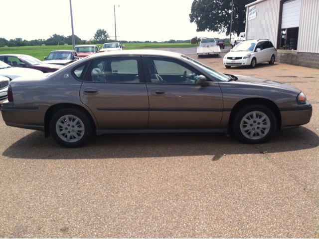 Chevrolet Impala Base Sedan