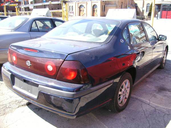 Chevrolet Impala Base Sedan