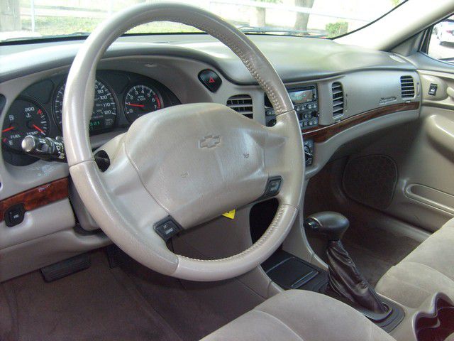 Chevrolet Impala 2003 photo 34