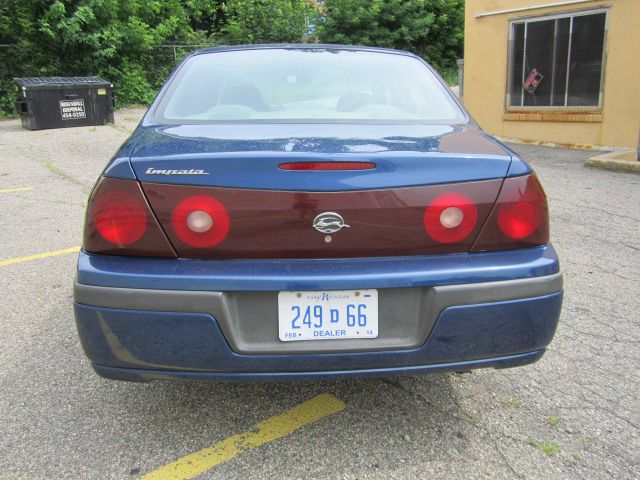 Chevrolet Impala Base Sedan