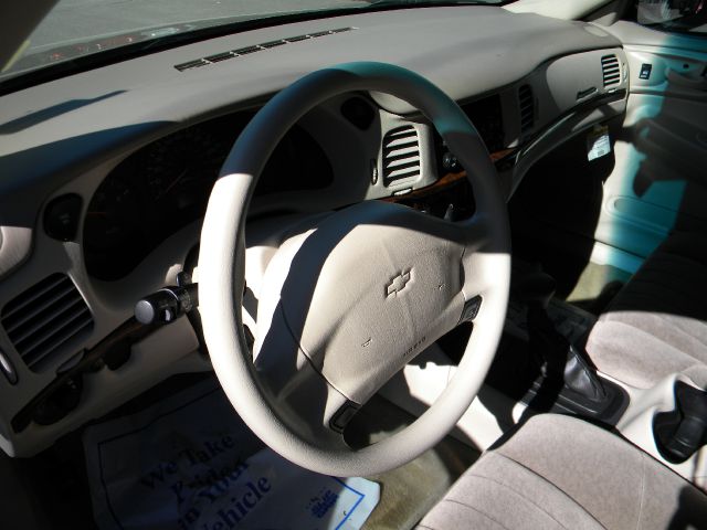 Chevrolet Impala 2003 photo 11