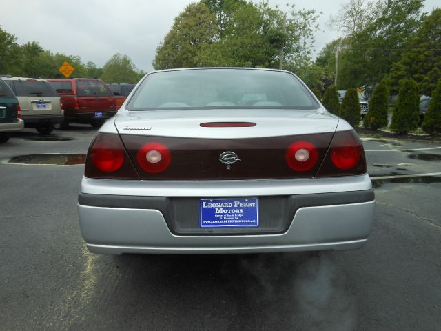 Chevrolet Impala 2003 photo 15