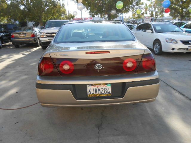 Chevrolet Impala Base Sedan