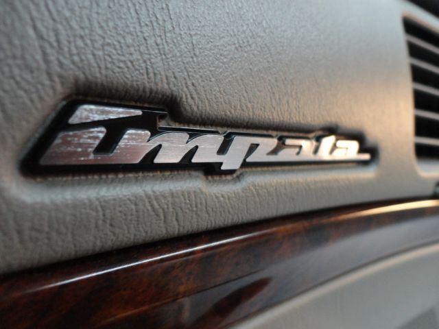 Chevrolet Impala 2003 photo 3