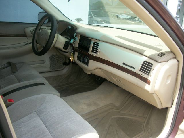 Chevrolet Impala 2003 photo 2