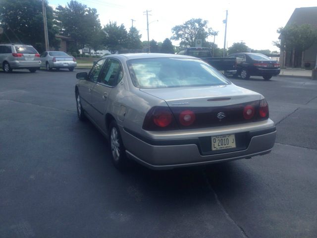 Chevrolet Impala Base Sedan