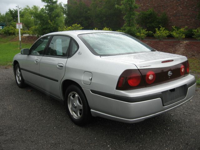 Chevrolet Impala 2003 photo 3