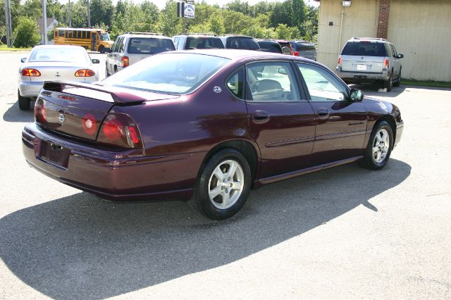 Chevrolet Impala 2004 photo 3