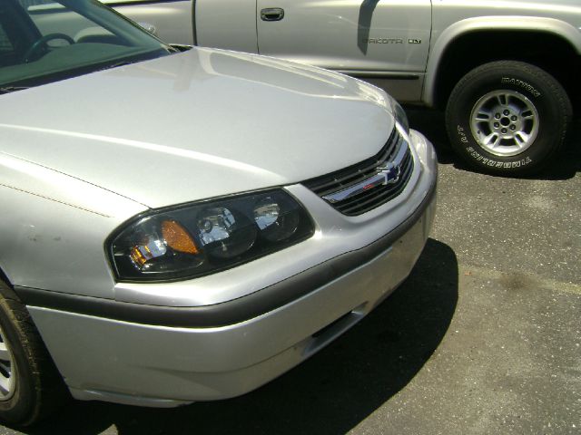 Chevrolet Impala 2004 photo 2