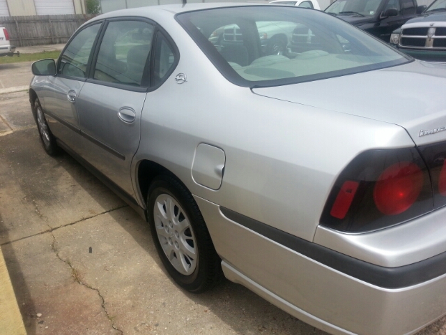 Chevrolet Impala 2004 photo 2