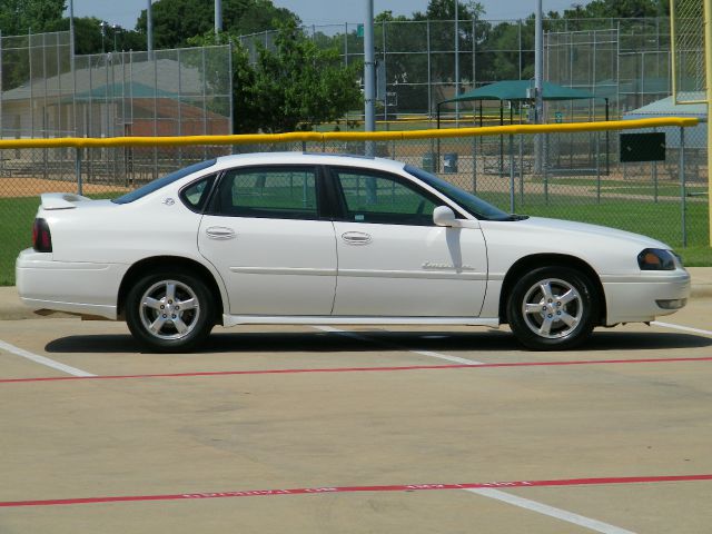 Chevrolet Impala 2004 photo 14