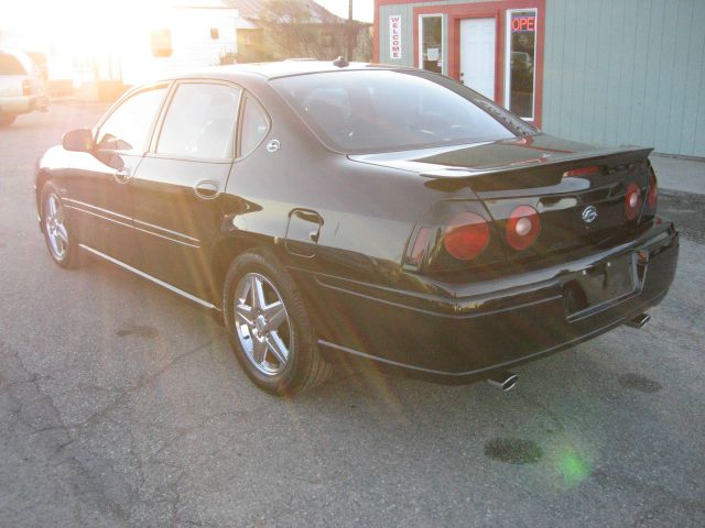 Chevrolet Impala 2004 photo 4