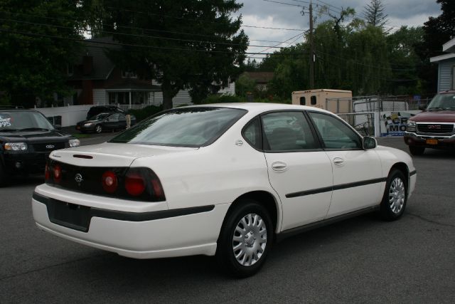 Chevrolet Impala Base Sedan