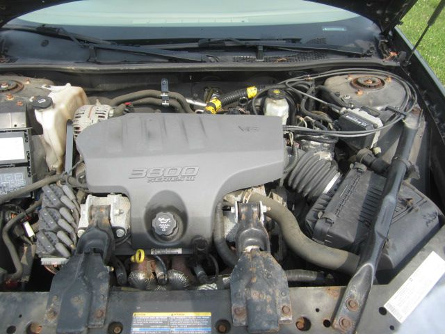 Chevrolet Impala 2004 photo 2