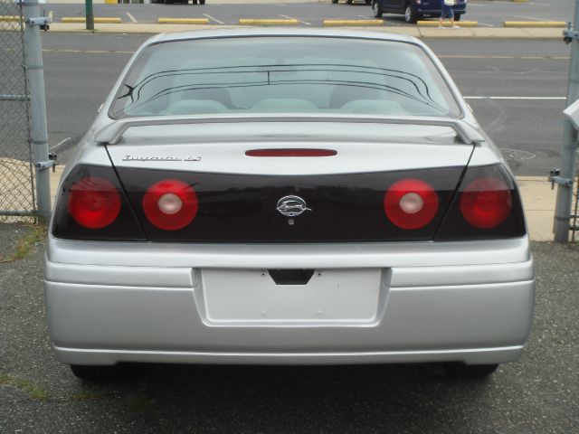 Chevrolet Impala 2004 photo 2