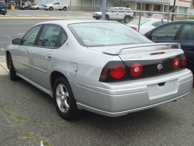 Chevrolet Impala 2004 photo 3