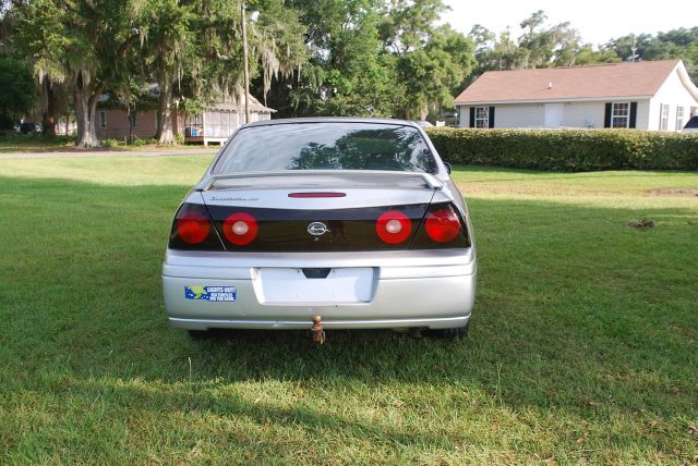 Chevrolet Impala 2004 photo 3