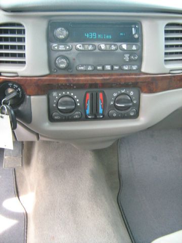 Chevrolet Impala 2004 photo 3