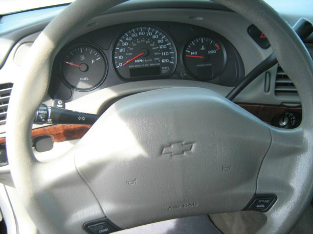 Chevrolet Impala 2004 photo 4