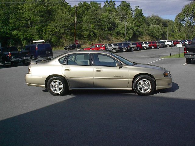 Chevrolet Impala 2004 photo 2