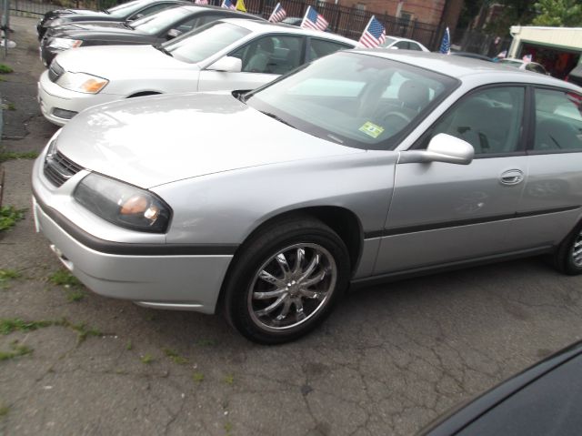 Chevrolet Impala 2004 photo 2