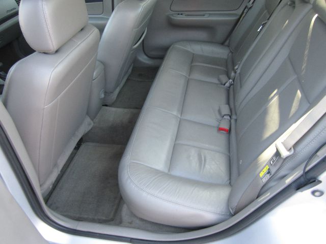 Chevrolet Impala 2004 photo 12