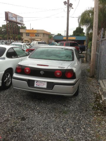 Chevrolet Impala Base Sedan