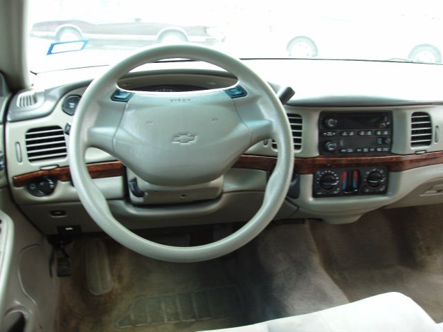 Chevrolet Impala 2004 photo 7