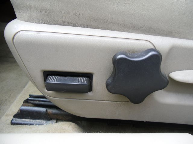 Chevrolet Impala 2004 photo 4