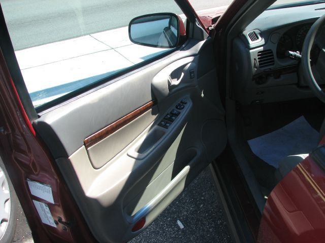 Chevrolet Impala 2005 photo 2