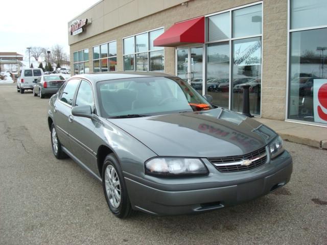 Chevrolet Impala Base Sedan