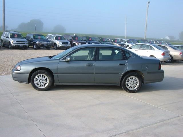 Chevrolet Impala Base Sedan