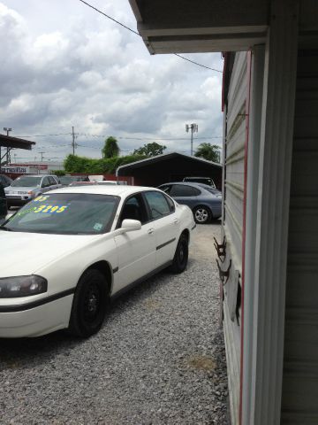 Chevrolet Impala Base Sedan