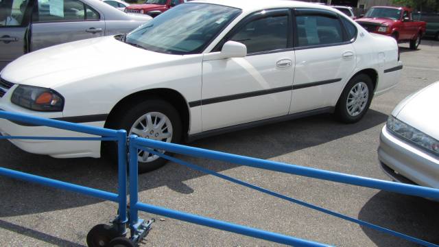 Chevrolet Impala Base Sedan