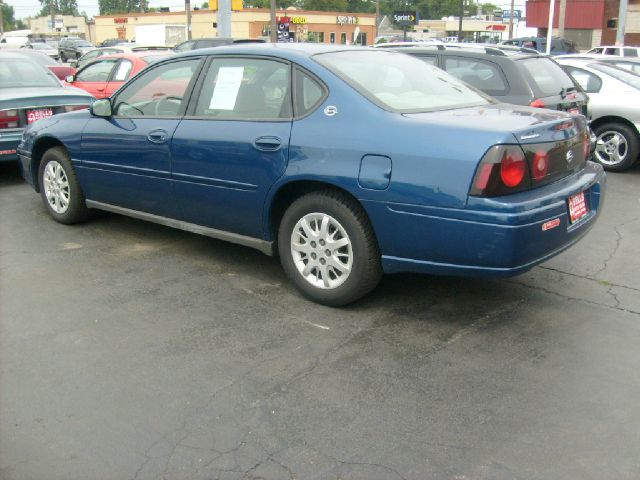 Chevrolet Impala Base Sedan