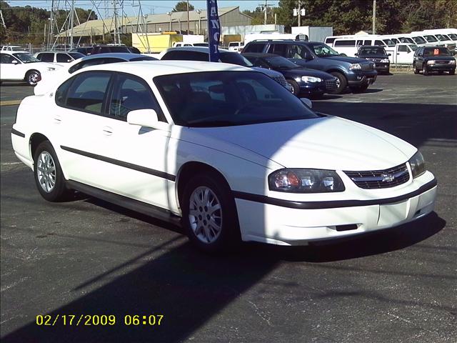 Chevrolet Impala Base Sedan