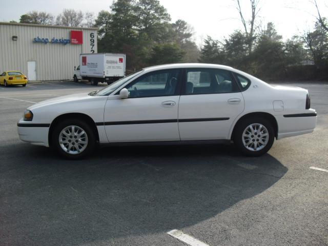 Chevrolet Impala Base Sedan