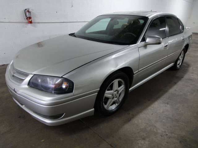 Chevrolet Impala AWD V6 LS Sedan