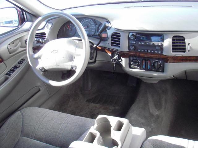 Chevrolet Impala 2005 photo 2