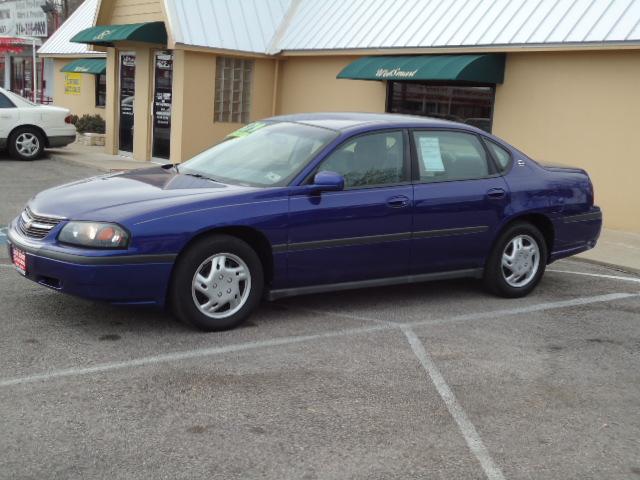 Chevrolet Impala Base Sedan